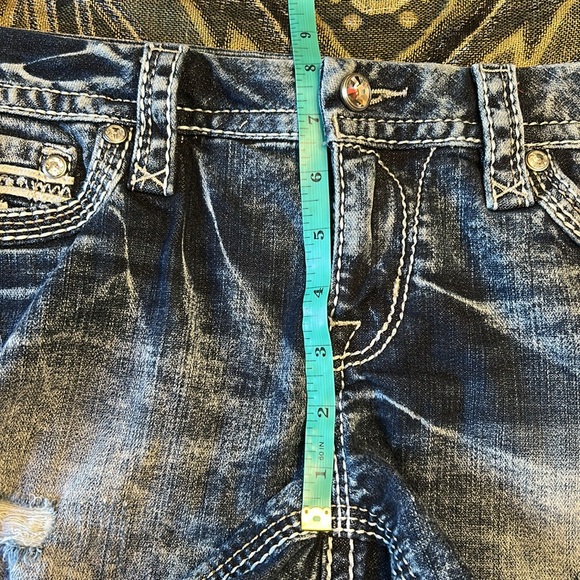 Rock Revival 30 NWT Blue Denim Shorts with White Stitching & rhinestones - Picture 14 of 16